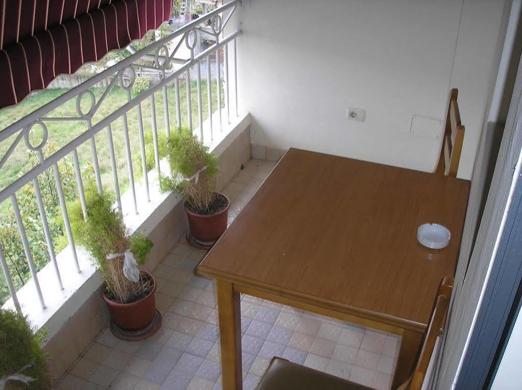 Baron 3* Tirana